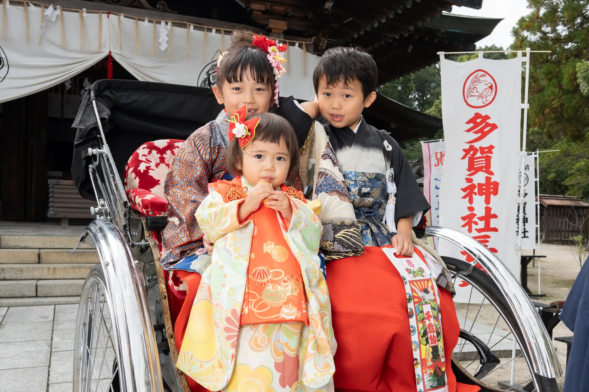 【福岡県直方市で家族写真撮影】３兄弟揃っての七五三です。7歳の女の子、5歳の男の子、1歳の女の子の撮影をさせていただきました。6