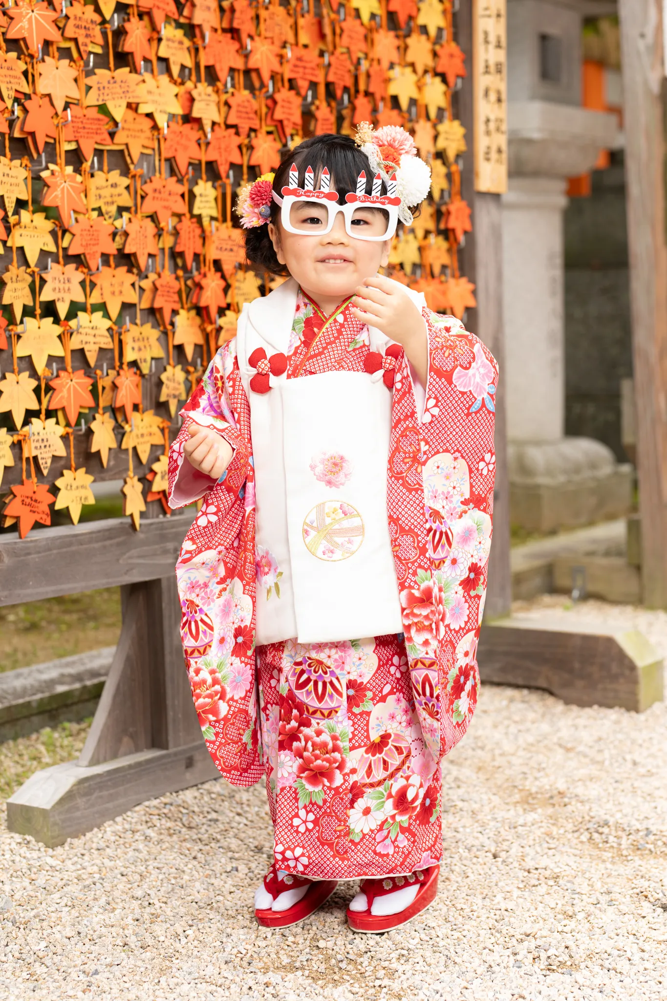 【福岡県福岡市早良区で家族写真撮影】３歳の女子です。お誕生日と重なり、特別なお祝いの一日となったようで、大変嬉しく思います。3