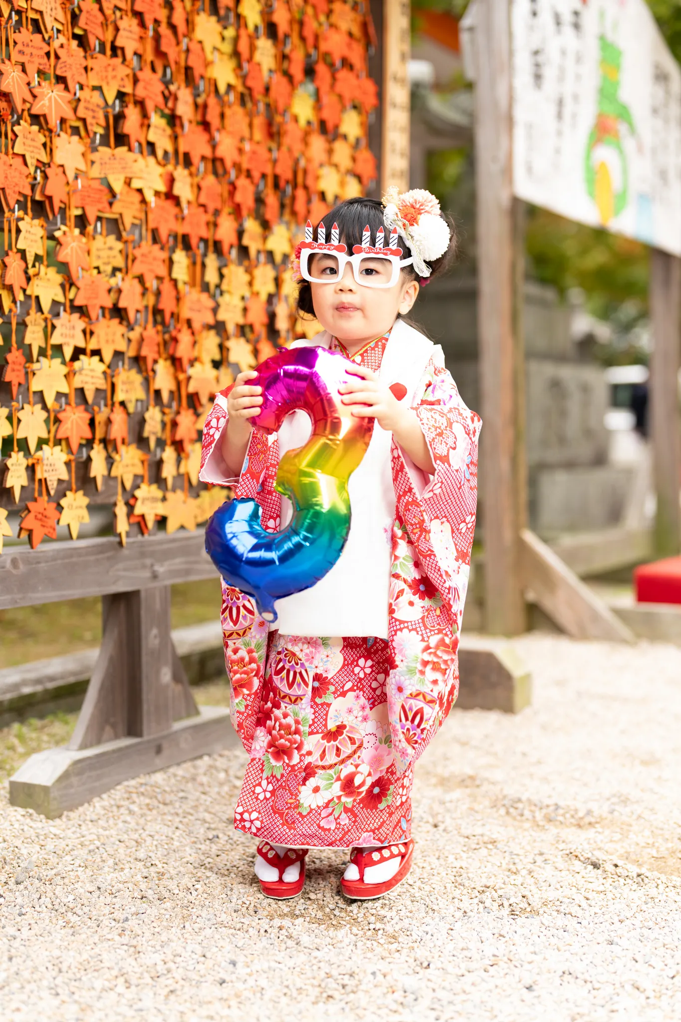 【福岡県福岡市早良区で家族写真撮影】３歳の女子です。お誕生日と重なり、特別なお祝いの一日となったようで、大変嬉しく思います。4
