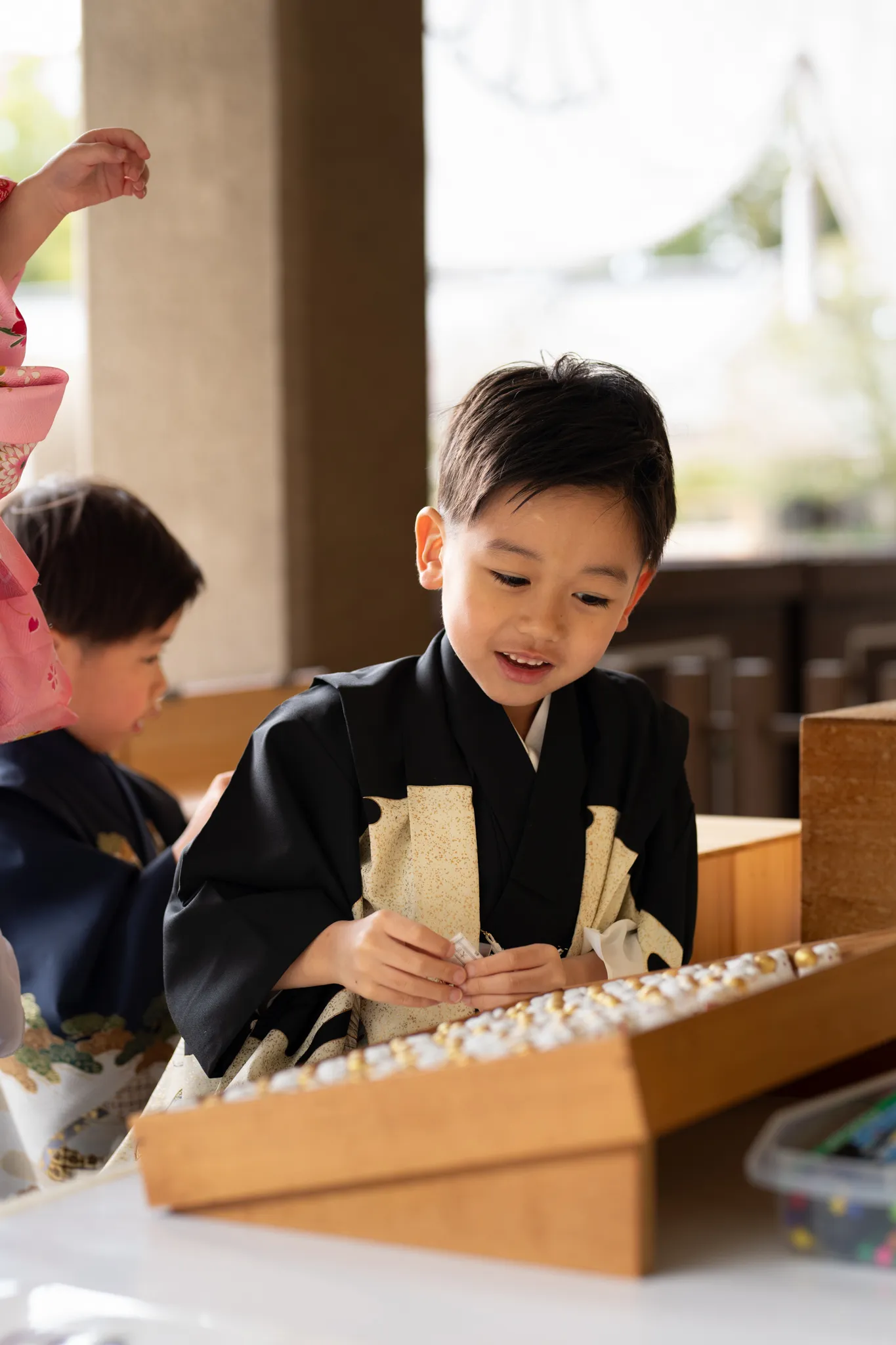 【福岡県福岡市中央区で家族写真撮影】７歳男子、５歳男子、３歳女子の七五三撮影でした。3