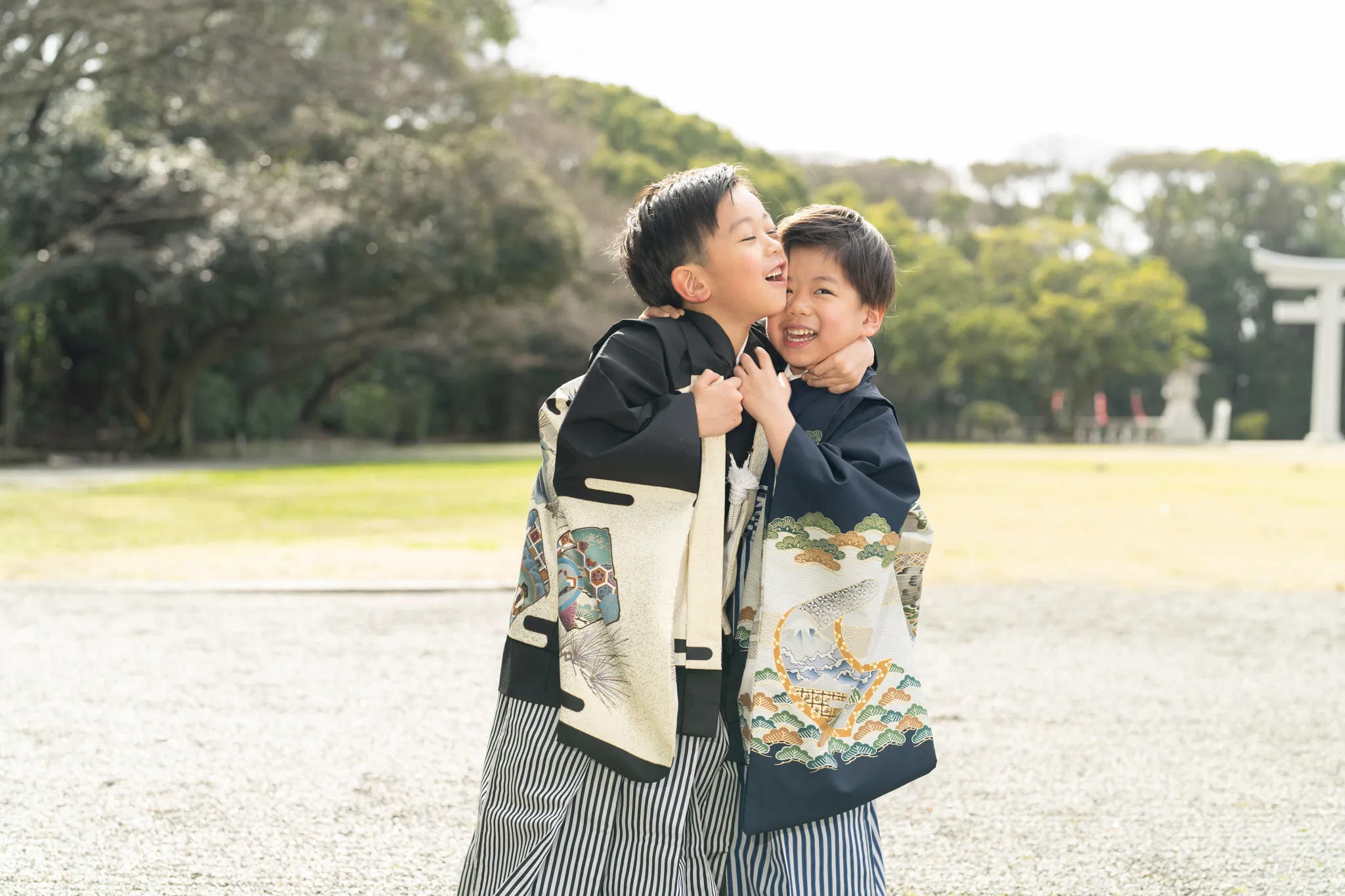 【福岡県福岡市中央区で家族写真撮影】７歳男子、５歳男子、３歳女子の七五三撮影でした。9