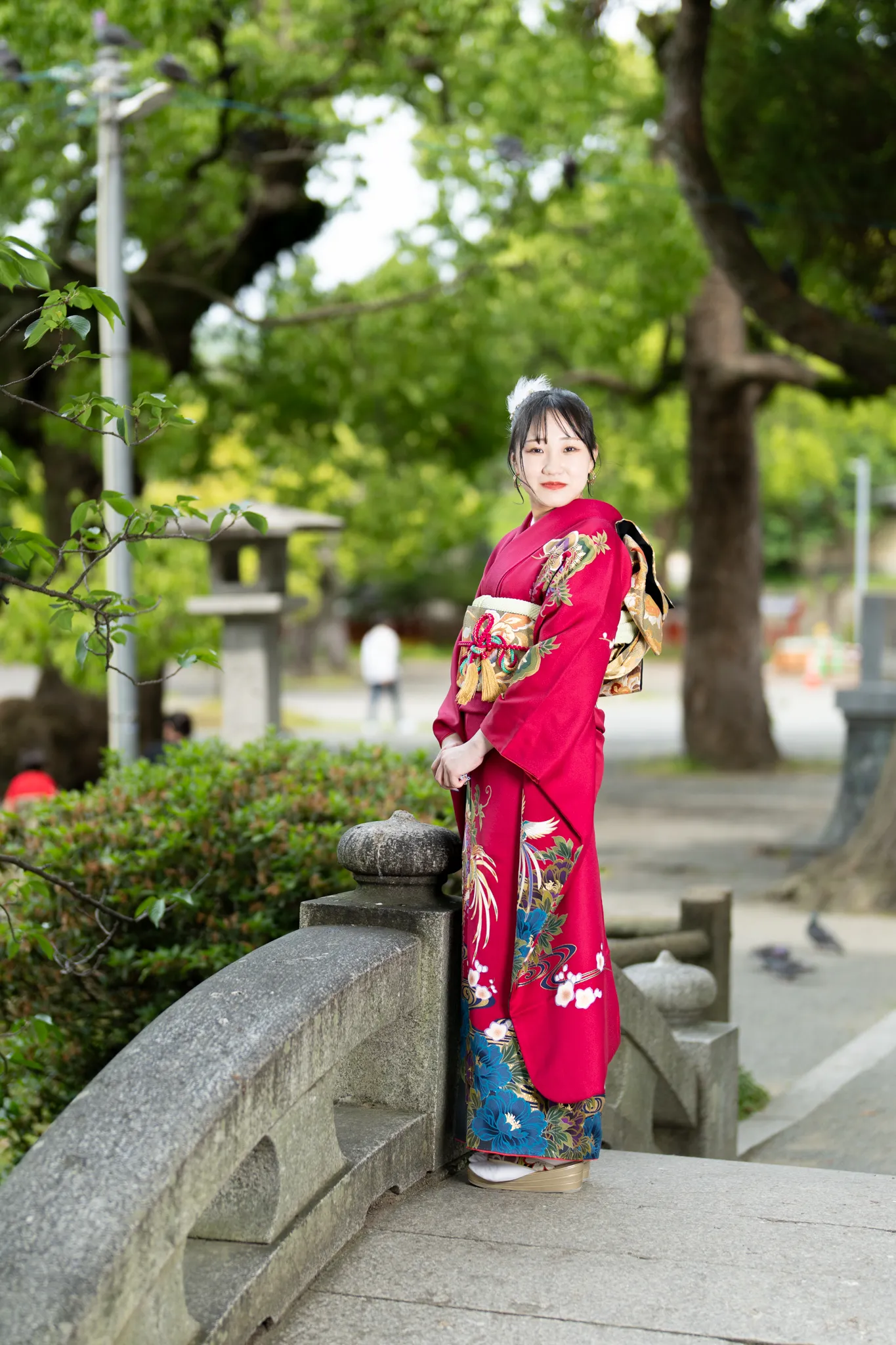【福岡県福岡市東区で家族写真撮影】成人式の後撮りの撮影です。香椎宮は敷地が広く、さまざまなカットを撮影することができる素晴らしい場所です。10