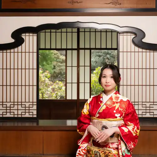 【山口県下関市で成人式撮影】三姉妹の次女様の成人式撮影です。撮影の途中では、彼氏様もご一緒にいらっしゃり、楽しくカップル撮影も行いました。2