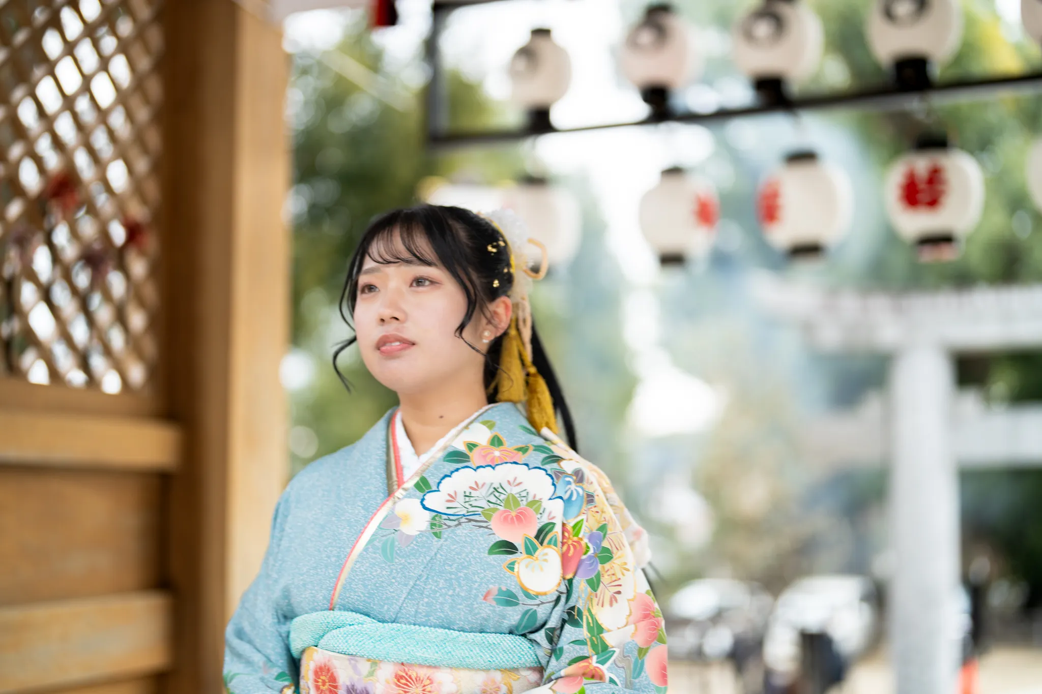 【福岡県春日市で家族写真撮影】姉妹の次女様の成人式撮影です。2年前に長女様の撮影を担当させていただき、今回、次女様の撮影をお任せいただけたことを大変光栄に思います。10