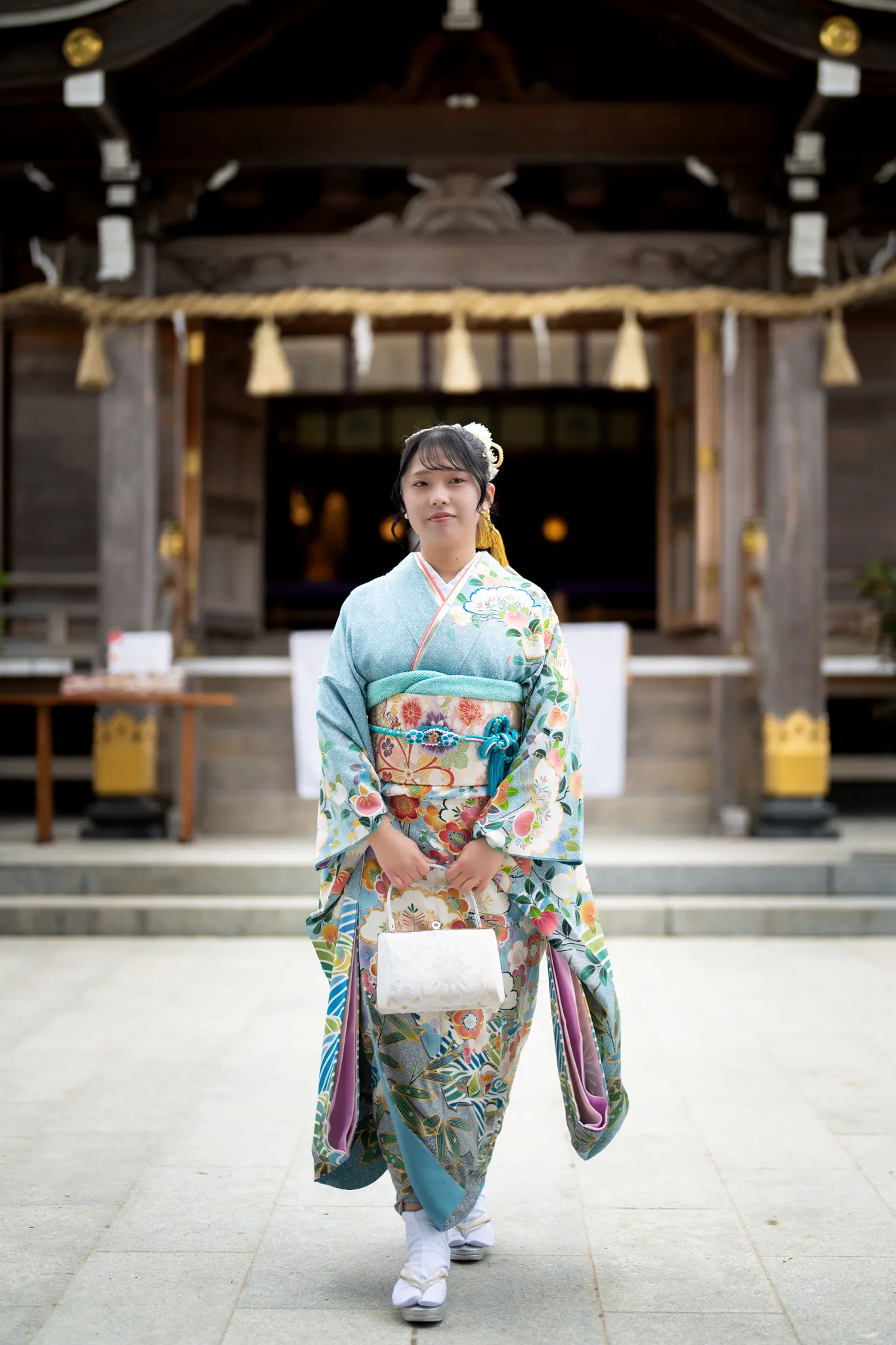 【福岡県春日市で家族写真撮影】姉妹の次女様の成人式撮影です。2年前に長女様の撮影を担当させていただき、今回、次女様の撮影をお任せいただけたことを大変光栄に思います。12