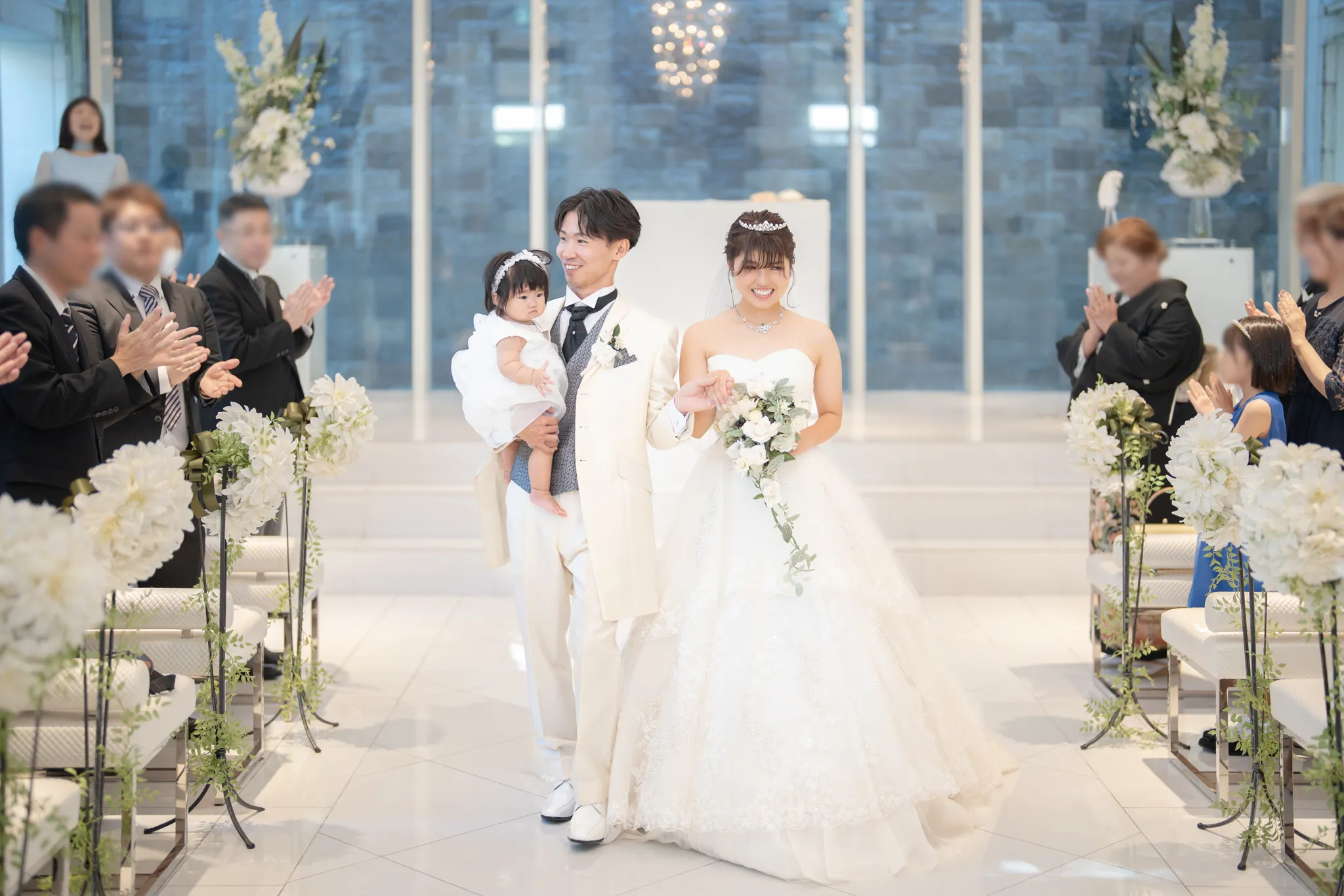【福岡県久留米市で家族写真撮影】コロナで挙げられなかった結婚式。お二人のハレの日をお撮りすることができてよかったです。3